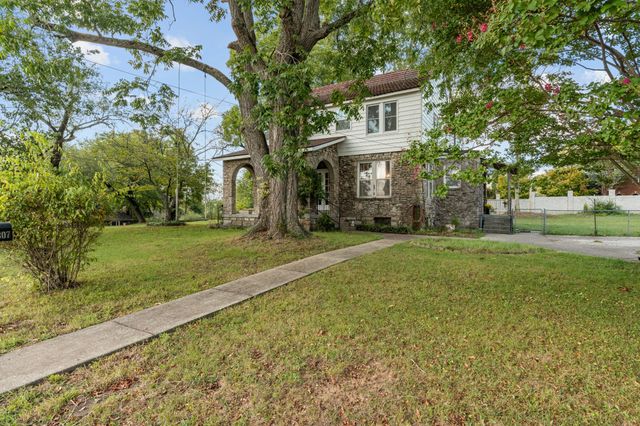 307 College Ave, E, Carthage, TN 37030