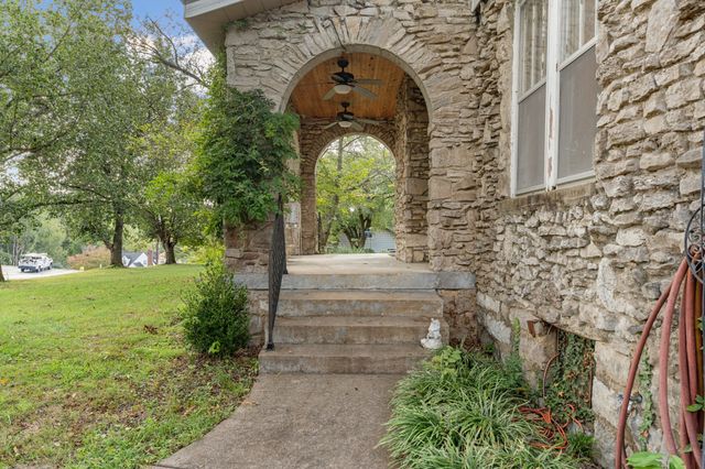 307 College Ave, E, Carthage, TN 37030