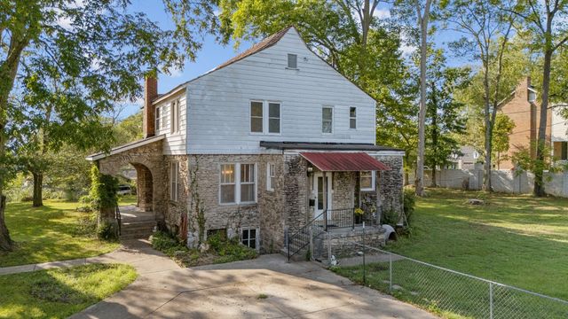 307 College Ave, E, Carthage, TN 37030