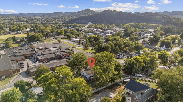 307 College Ave, E, Carthage, TN 37030