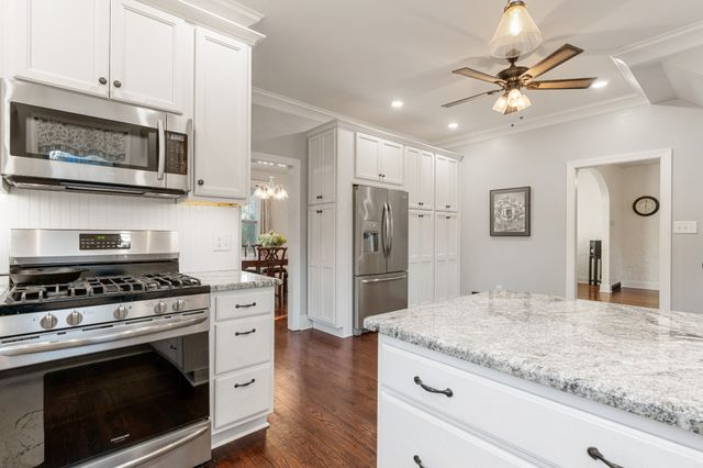 307 College Ave, E, Carthage, TN 37030