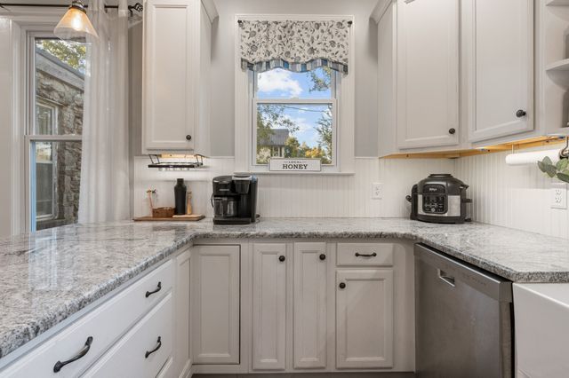 307 College Ave, E, Carthage, TN 37030