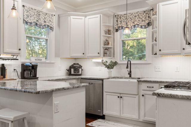 307 College Ave, E, Carthage, TN 37030