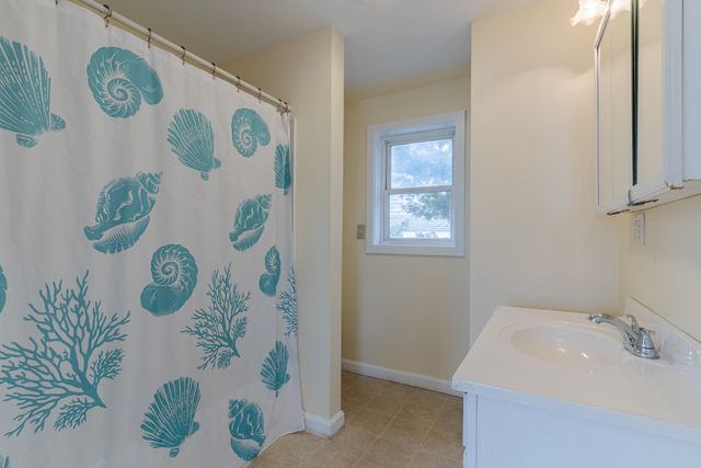 5 Ocean Boulevard, North Hampton, NH 03862