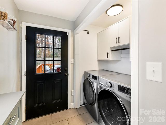 4027 Broadview Drive, Charlotte, NC 28217