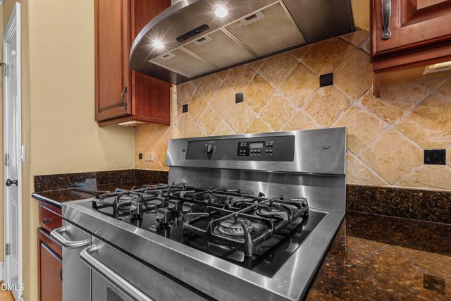 1412 Savannah Oaks Way, Raleigh, NC 27614
