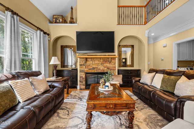 1412 Savannah Oaks Way, Raleigh, NC 27614
