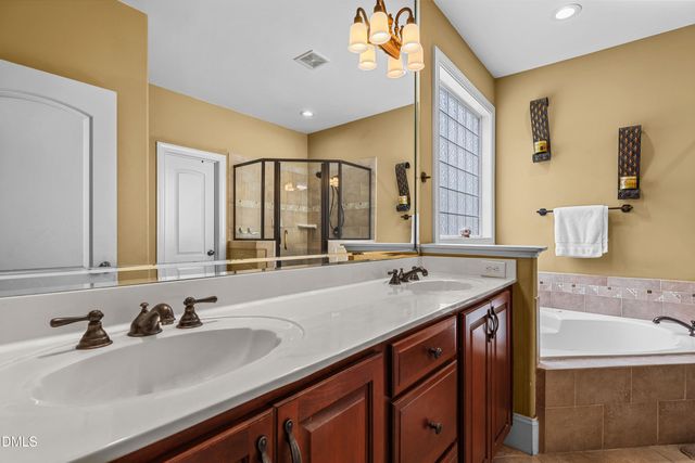 1412 Savannah Oaks Way, Raleigh, NC 27614