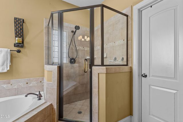 1412 Savannah Oaks Way, Raleigh, NC 27614