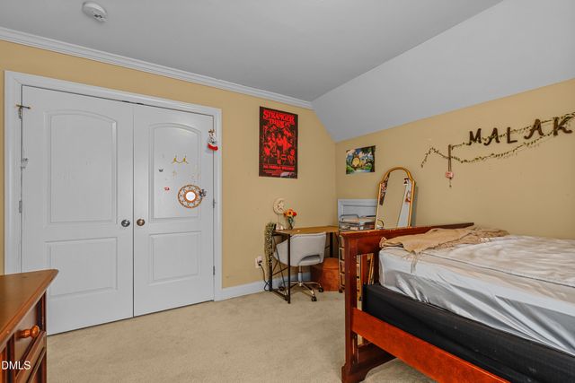 1412 Savannah Oaks Way, Raleigh, NC 27614