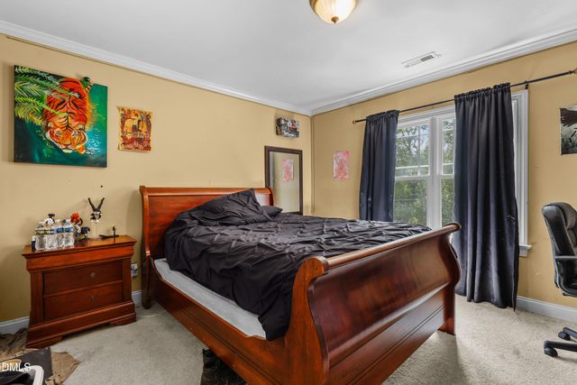 1412 Savannah Oaks Way, Raleigh, NC 27614