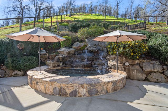 16481 Bonner Drive, Springville, CA 93265