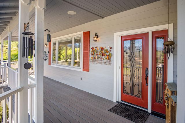 16481 Bonner Drive, Springville, CA 93265