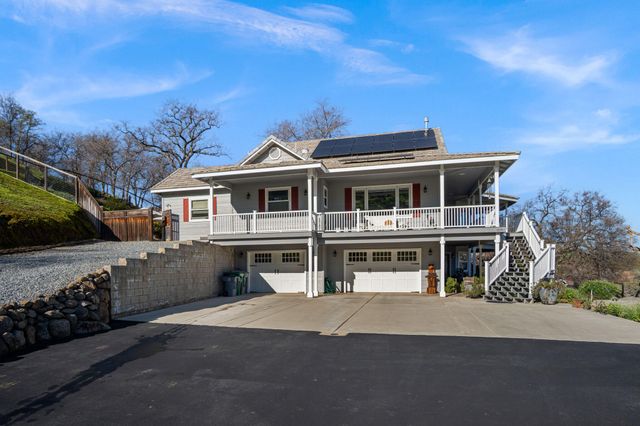 16481 Bonner Drive, Springville, CA 93265