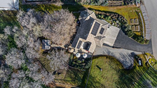 16481 Bonner Drive, Springville, CA 93265