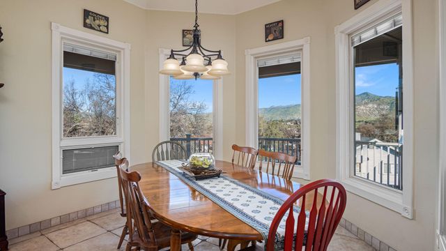 16481 Bonner Drive, Springville, CA 93265