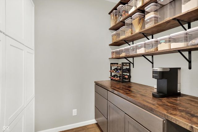 1158 N Deer Meadows Road, Delphi, IN 46923