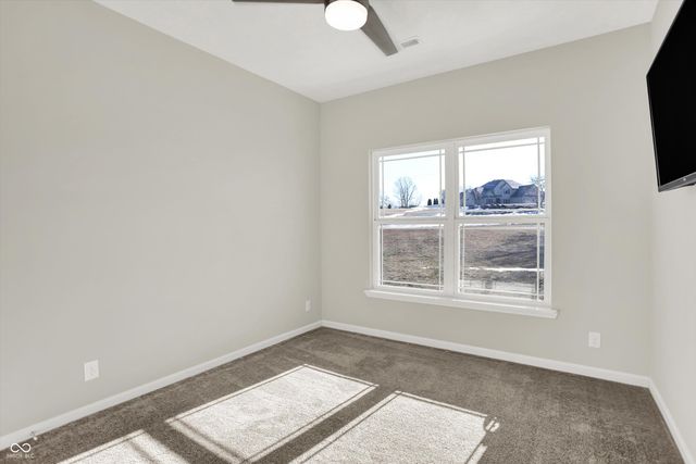 1158 N Deer Meadows Road, Delphi, IN 46923