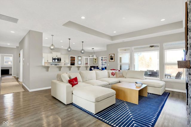 1158 N Deer Meadows Road, Delphi, IN 46923