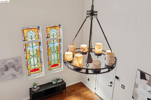 6300 Shattuck Ave 1, Oakland, CA 94609