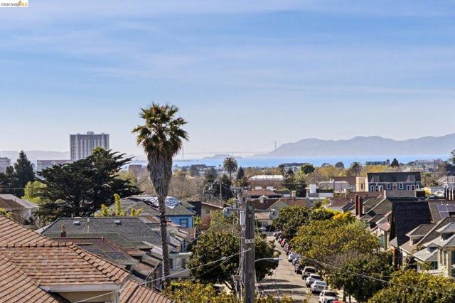 6300 Shattuck Ave 1, Oakland, CA 94609