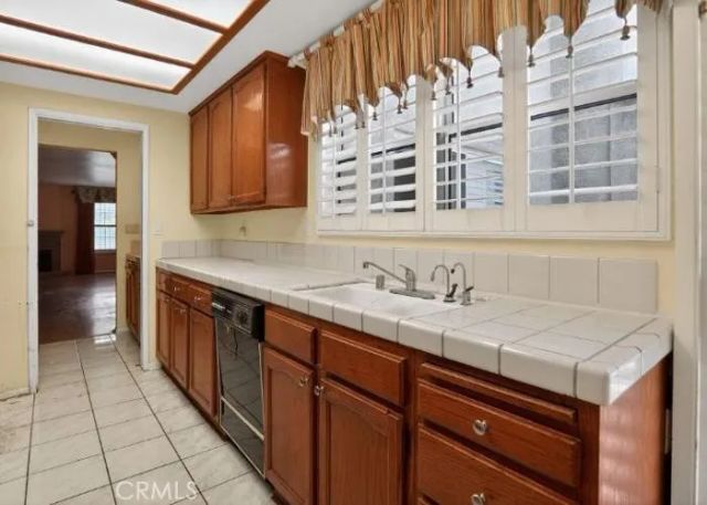 928 S Glendora, Glendora, CA 91740