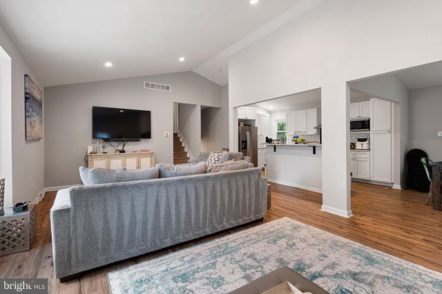 710 AMBLESIDE DR, Wilmington, DE 19808
