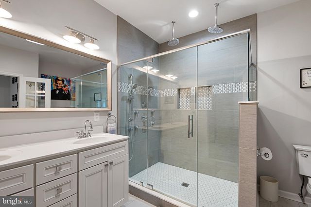 710 AMBLESIDE DR, Wilmington, DE 19808