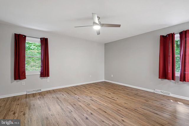 710 AMBLESIDE DR, Wilmington, DE 19808