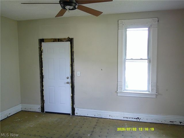 856 Cherry Road NW, Massillon, OH 44647