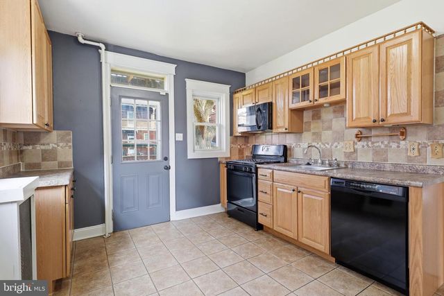 2727 N 5TH ST, Harrisburg, PA 17110