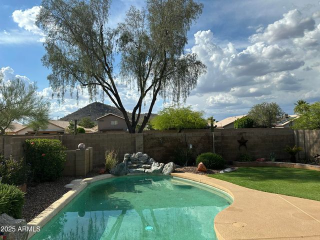 2138 E Williams Drive, Phoenix, AZ 85024