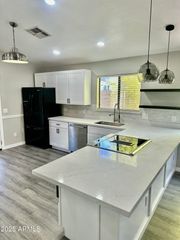 2138 E Williams Drive, Phoenix, AZ 85024