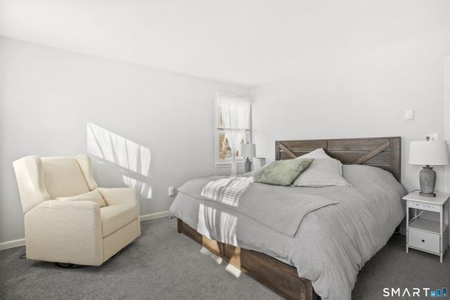 215 York Road, Fairfield, CT 06825