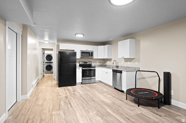 1857 E THUNDER GULCH RD, Eagle Mountain, UT 84005