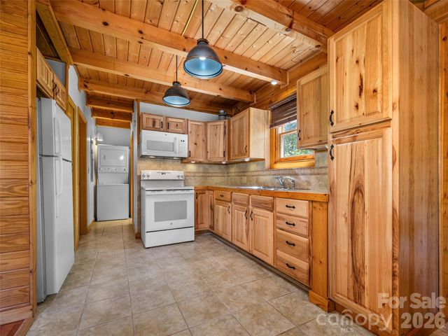 125 Pine Ridge Drive, Bostic, NC 28018