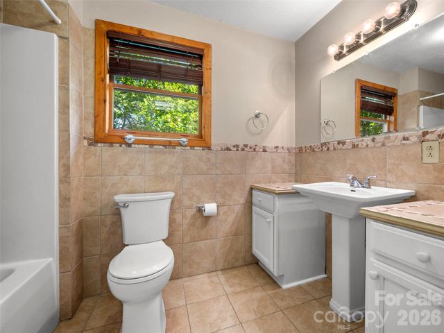 125 Pine Ridge Drive, Bostic, NC 28018