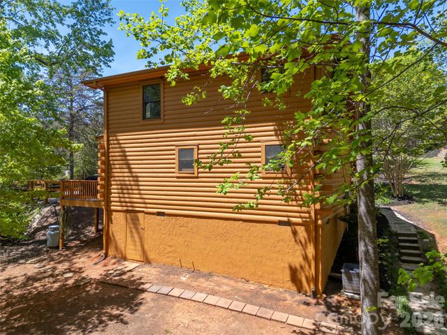 125 Pine Ridge Drive, Bostic, NC 28018