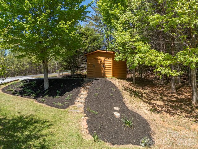 125 Pine Ridge Drive, Bostic, NC 28018