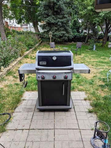 1310 S Dakota Ave Avenue, Sioux Falls, SD 57105