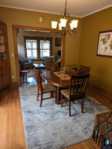 1310 S Dakota Ave Avenue, Sioux Falls, SD 57105