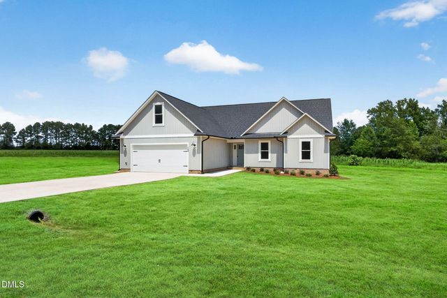 169 Cow Camp Road, Dunn, NC 28334