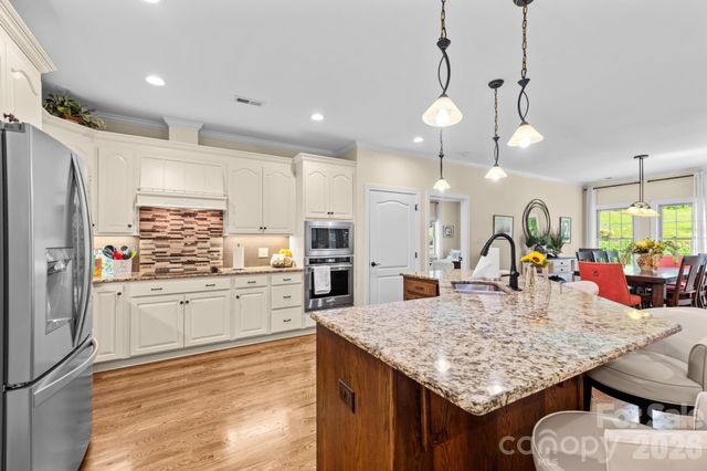 4080 Barbrick Street, Sherrills Ford, NC 28673
