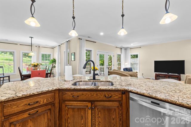 4080 Barbrick Street, Sherrills Ford, NC 28673