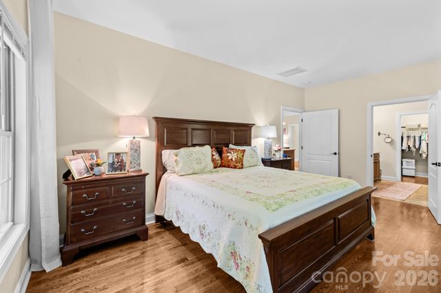 4080 Barbrick Street, Sherrills Ford, NC 28673