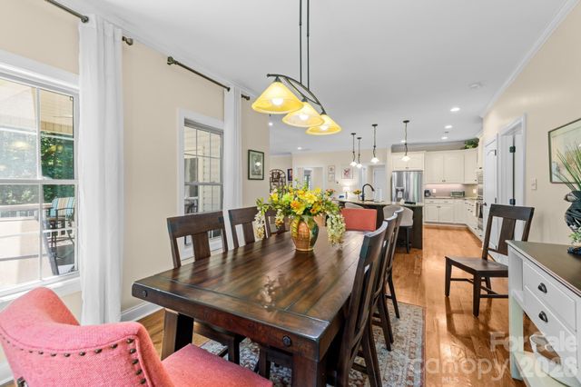 4080 Barbrick Street, Sherrills Ford, NC 28673