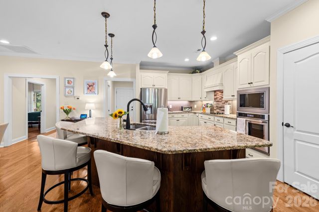 4080 Barbrick Street, Sherrills Ford, NC 28673