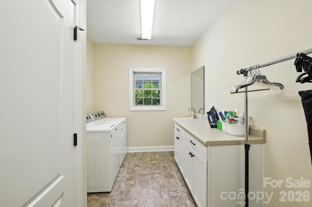 4080 Barbrick Street, Sherrills Ford, NC 28673