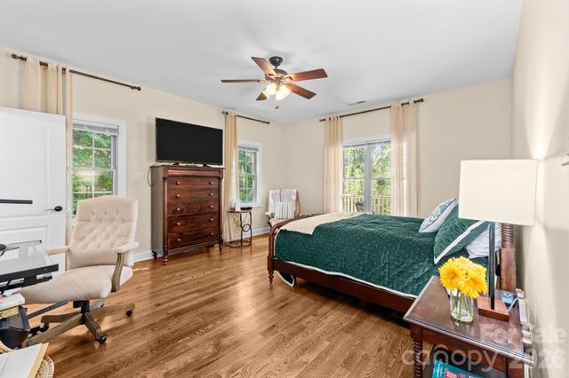 4080 Barbrick Street, Sherrills Ford, NC 28673
