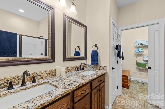 4080 Barbrick Street, Sherrills Ford, NC 28673